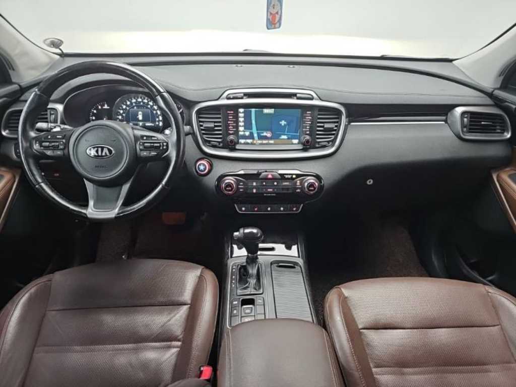 KIA Sorento - Vista 5