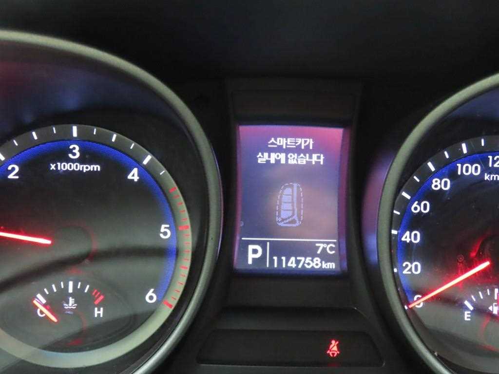 HYUNDAI Santa Fe - Vista 8