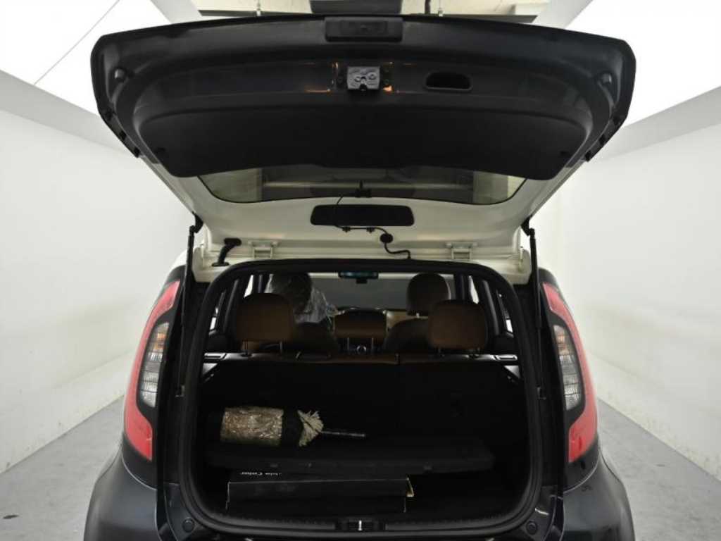 KIA Soul 2016 Azul - Importación desde Corea - HF Imports Iquique - Foto 19