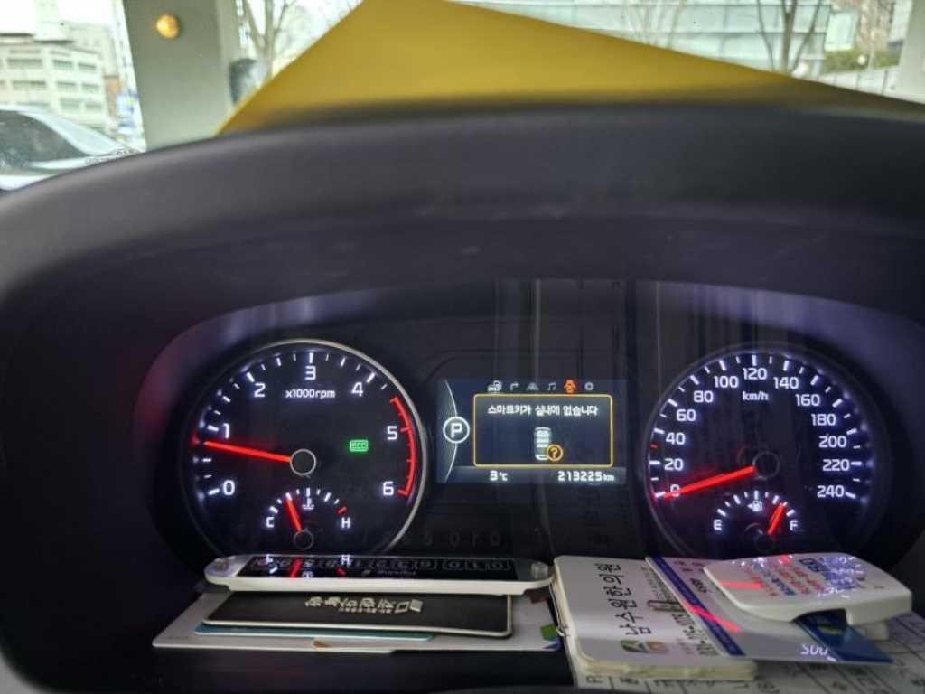 KIA Mohave - Vista 6