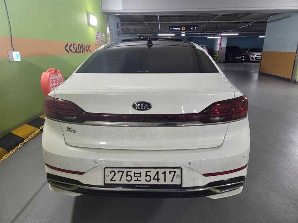 KIA K7 - Vista 4