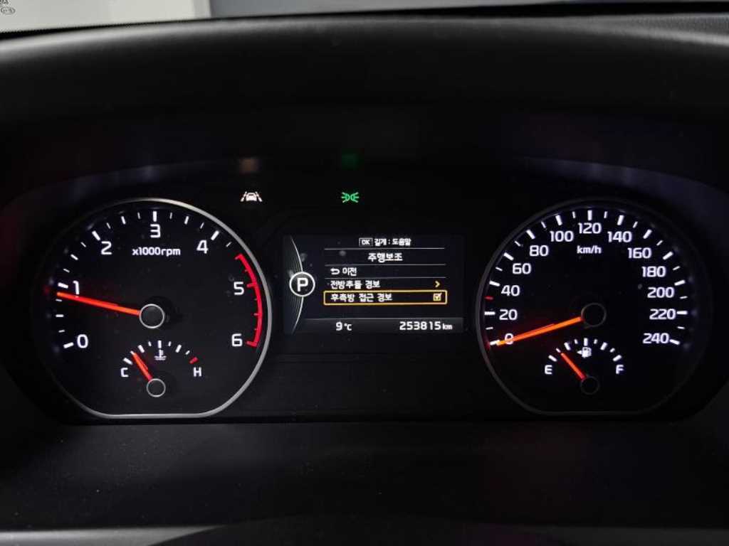 KIA Mohave - Vista 8