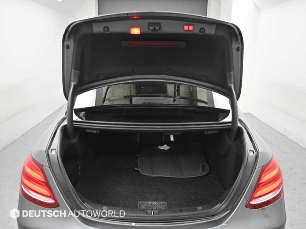 Mercedes Benz E class 2017 Gris - Importación desde Corea - HF Imports Iquique - Foto 19