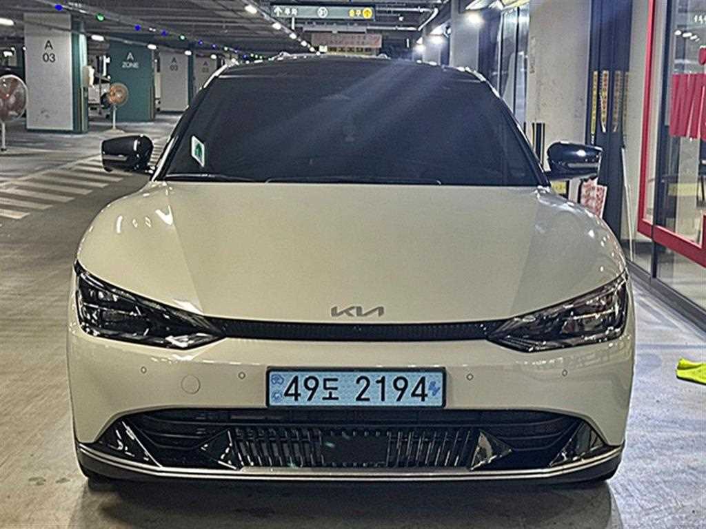 KIA EV6 2023 Gris - Importación desde Corea - HF Imports Iquique - Foto 1
