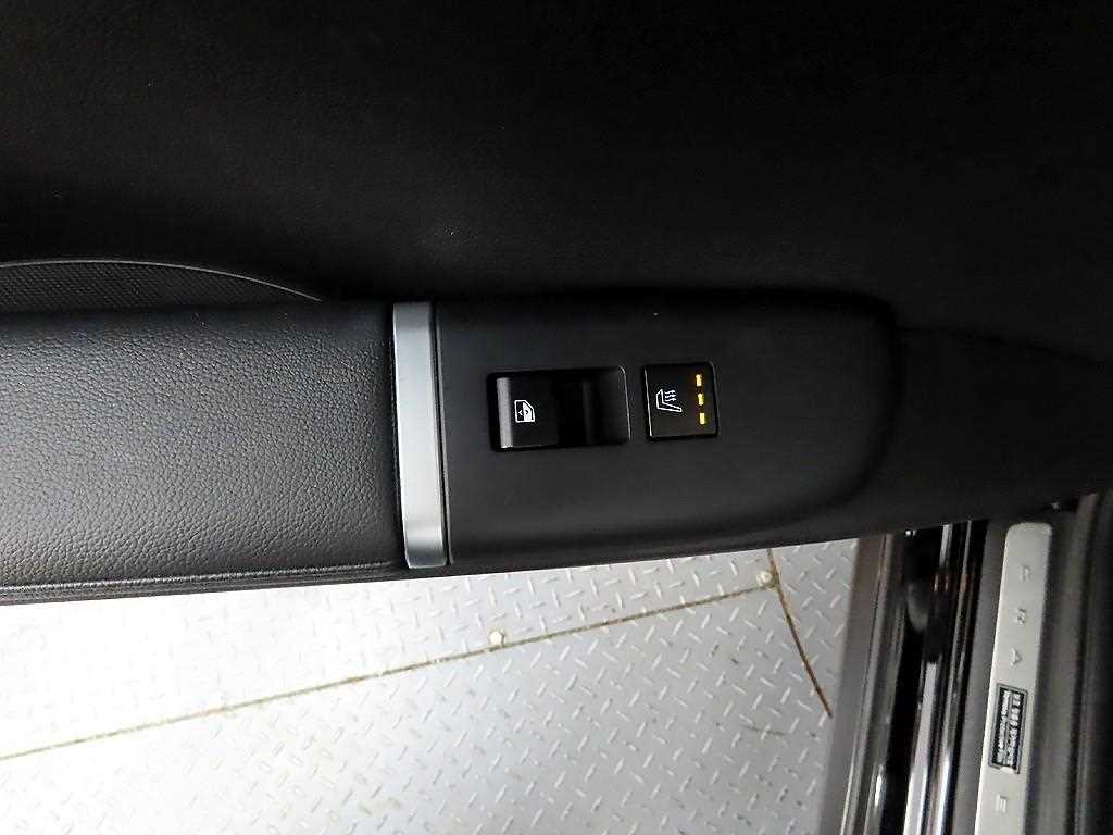 HYUNDAI Grandeur - Vista 12