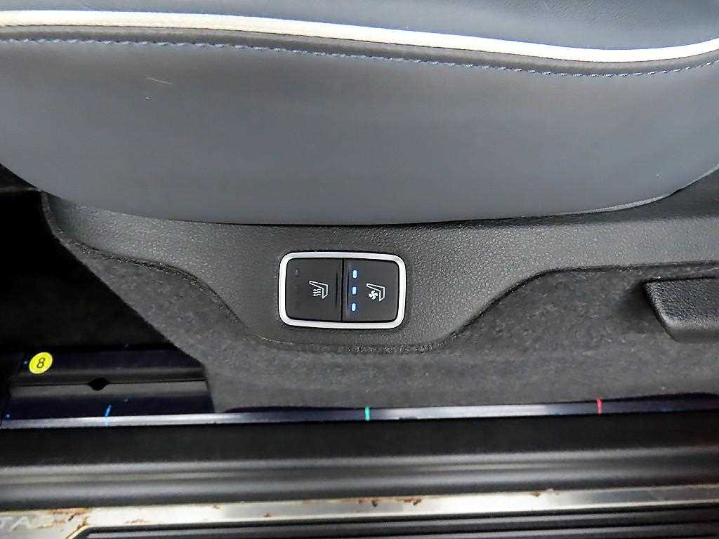 HYUNDAI Staria - Vista 12