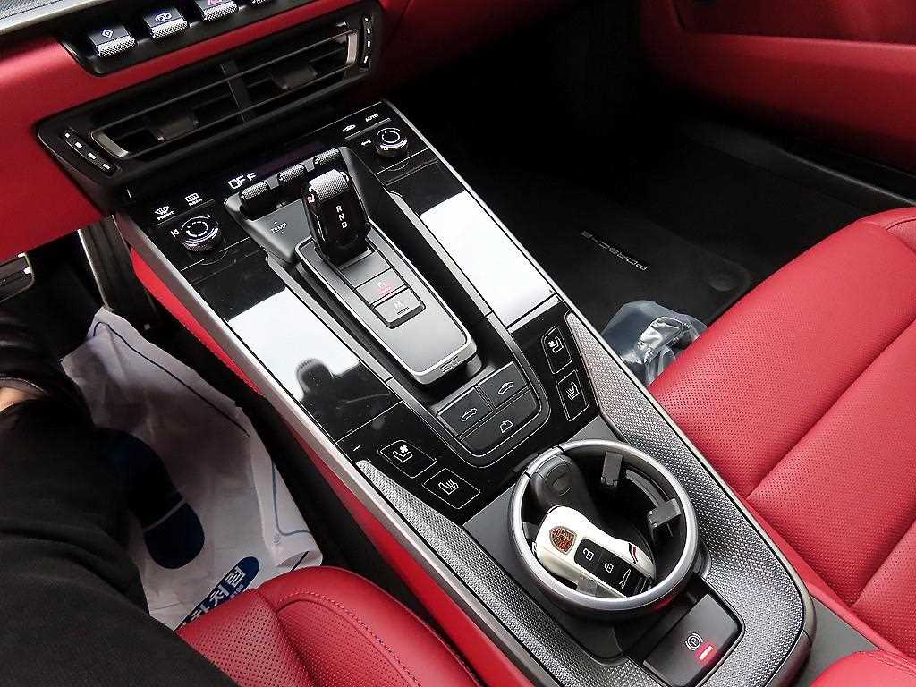 Porsche 911 2024 Gris - Importación desde Corea - HF Imports Iquique - Foto 14