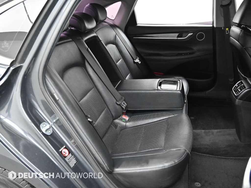 HYUNDAI Grandeur - Vista 12