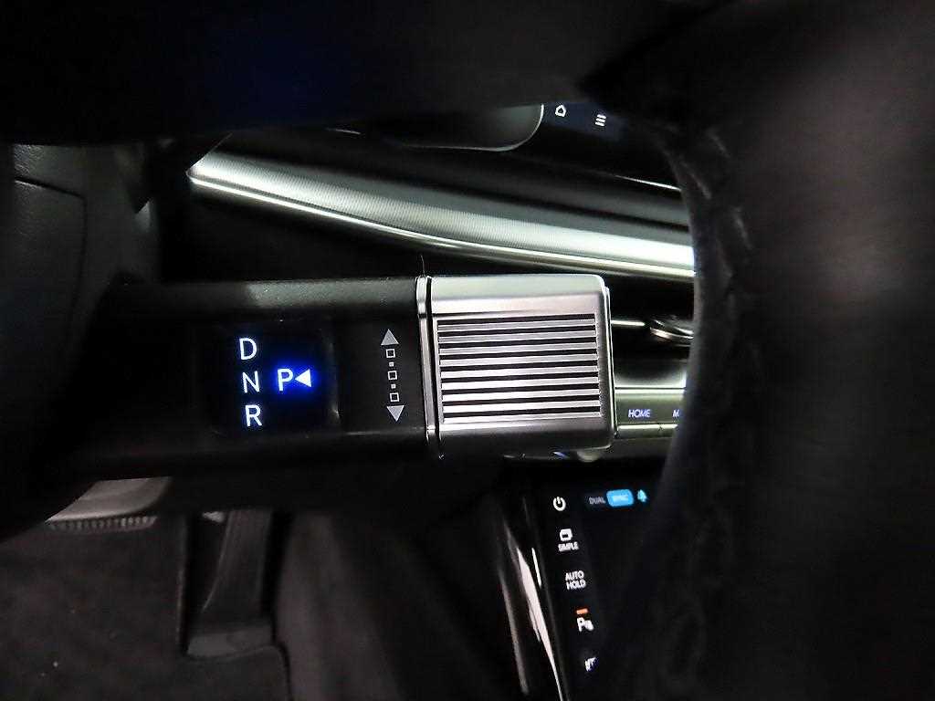 HYUNDAI Grandeur - Vista 10