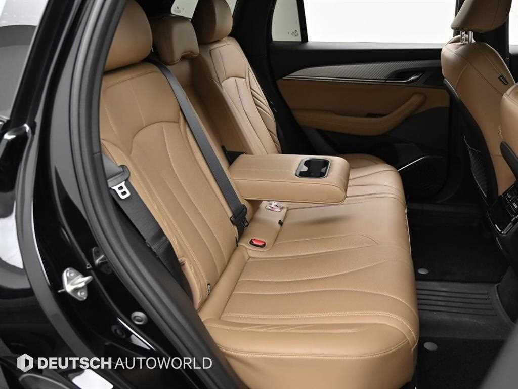 SAMSUNG Grand Koleos - Vista 12