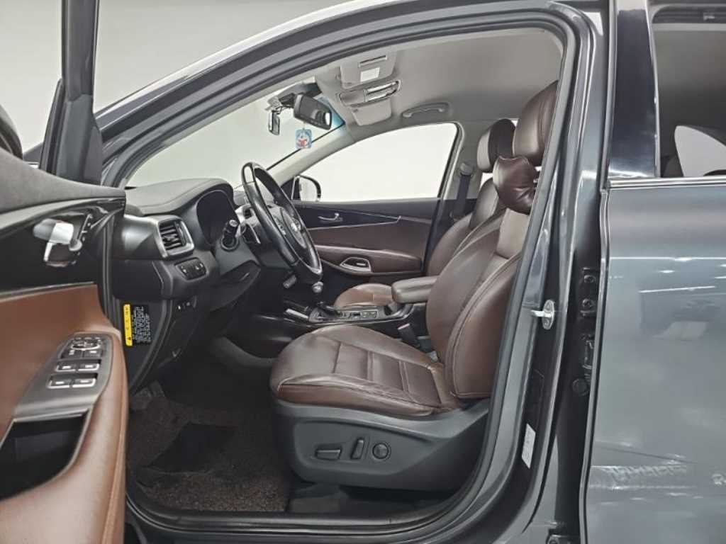 KIA Sorento 2016 Gris - Importación desde Corea - HF Imports Iquique - Foto 14