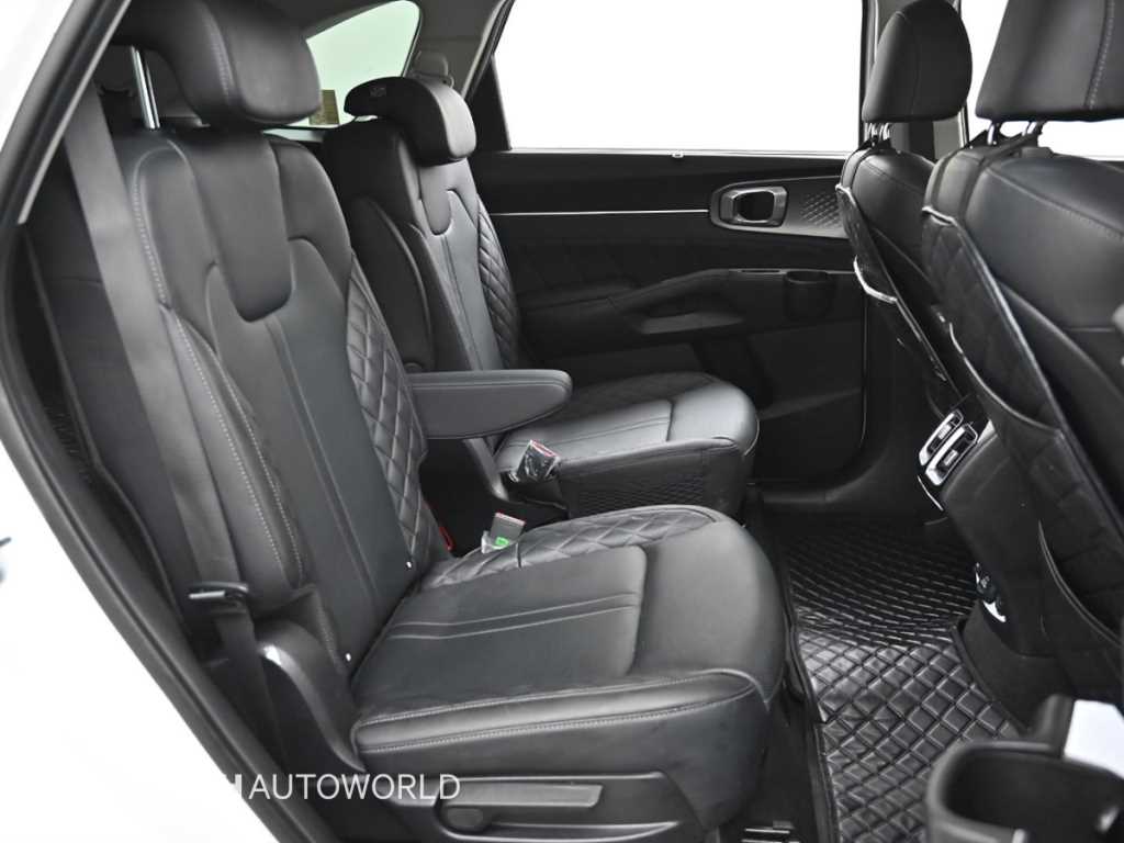KIA Sorento - Vista 12