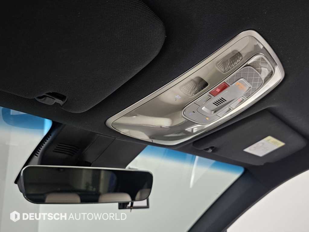 Genesis GV70 2022 Blanco - Importación desde Corea - HF Imports Iquique - Foto 18