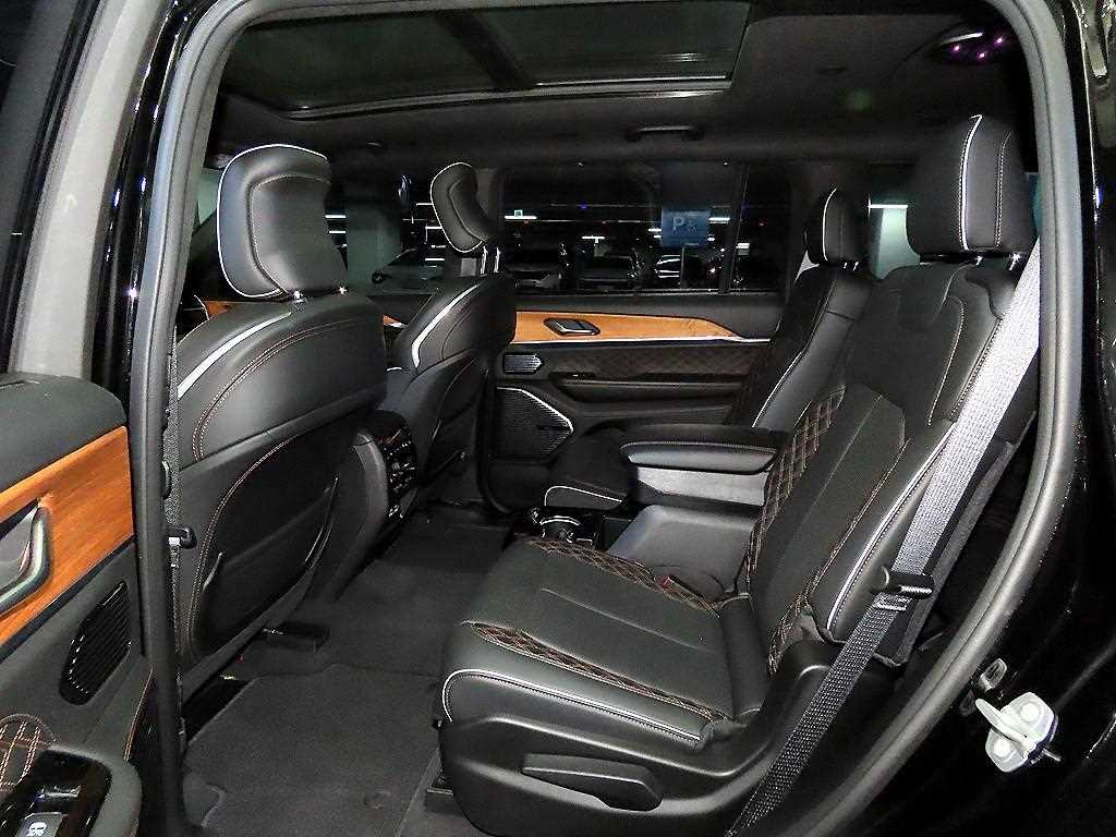 Jeep Cherokee - Vista 7