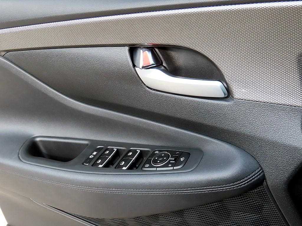 HYUNDAI Santa Fe - Vista 11