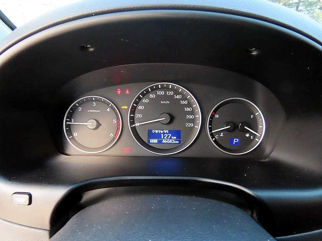 HYUNDAI Starex - Vista 9