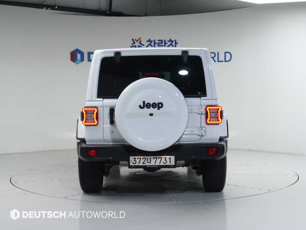 Jeep Wrangler - Vista 4