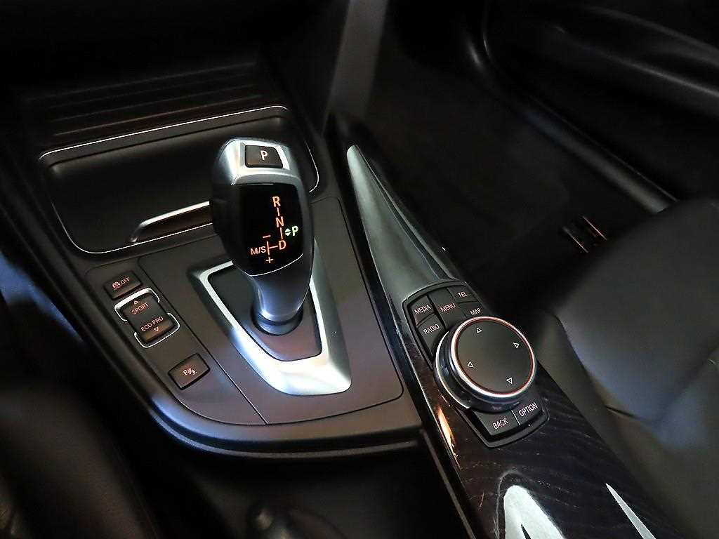 BMW 3 series - Vista 12