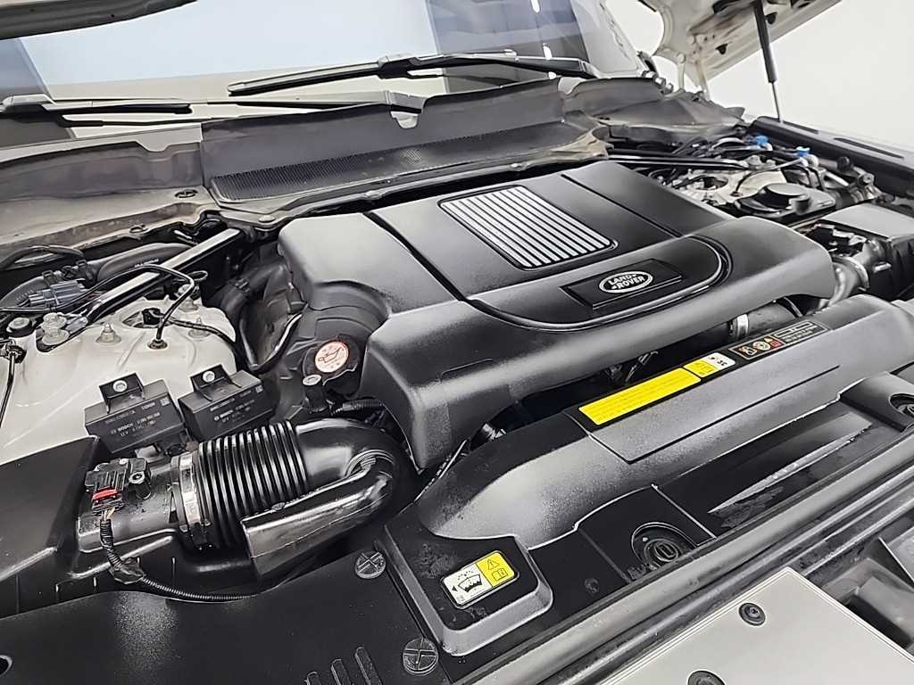 Land Rover Range Rover - Vista 5