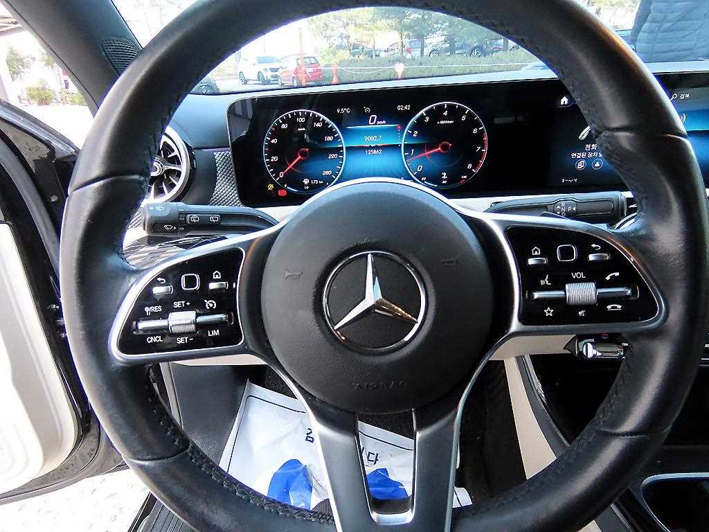 Mercedes Benz A Class - Vista 8