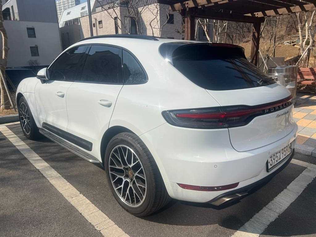 Porsche Macan - Vista 4