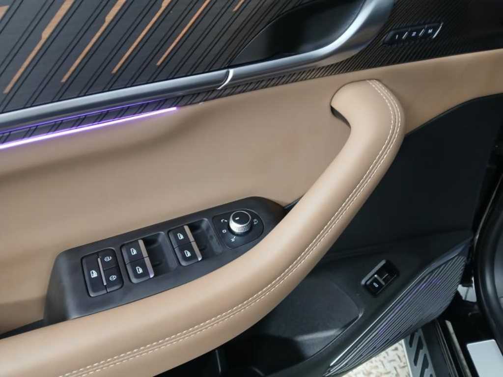 SAMSUNG Grand Koleos - Vista 10