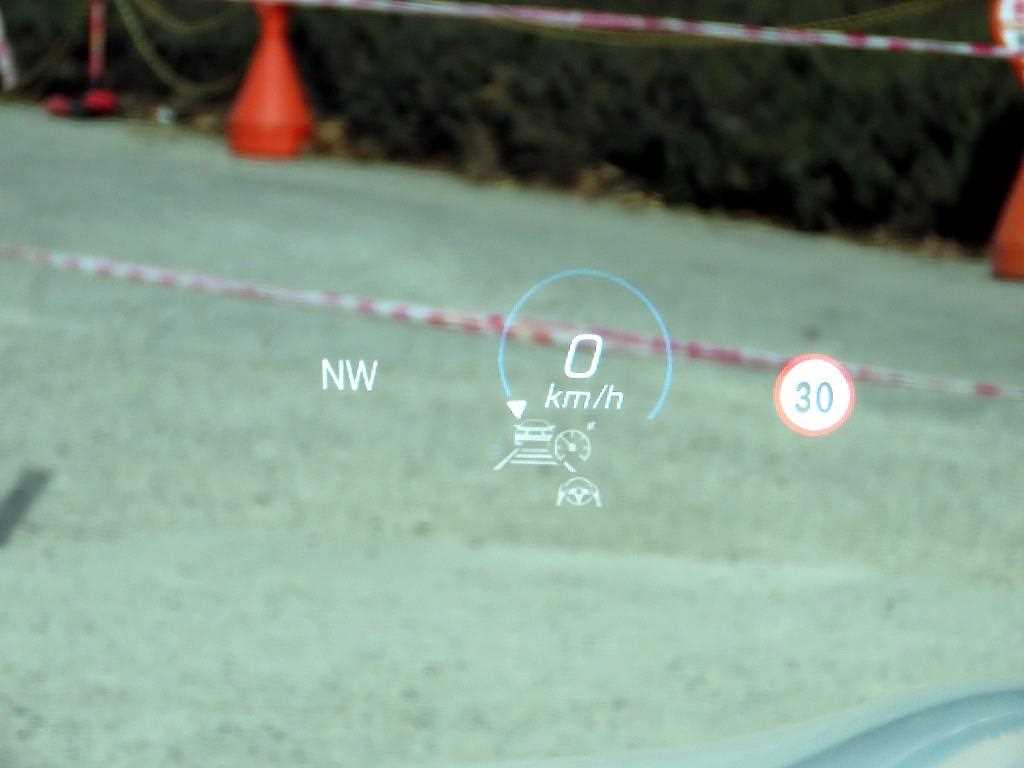 Mercedes Benz E class - Vista 10