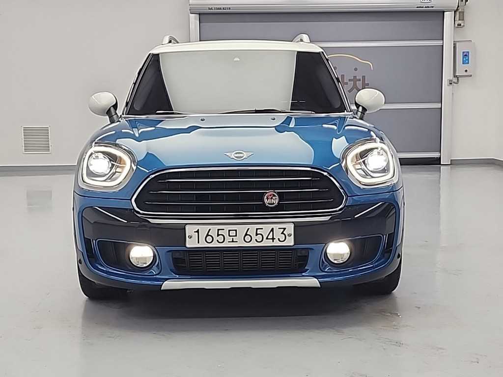 Mini Countryman - Vista 4
