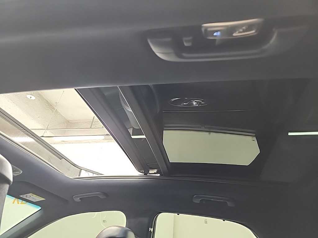 Genesis GV70 2021 Blanco - Importación desde Corea - HF Imports Iquique - Foto 14