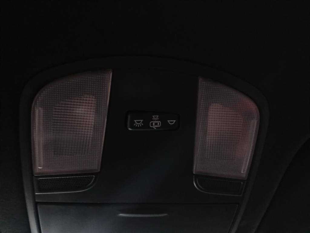 HYUNDAI Avante 2017 Negro - Importación desde Corea - HF Imports Iquique - Foto 16