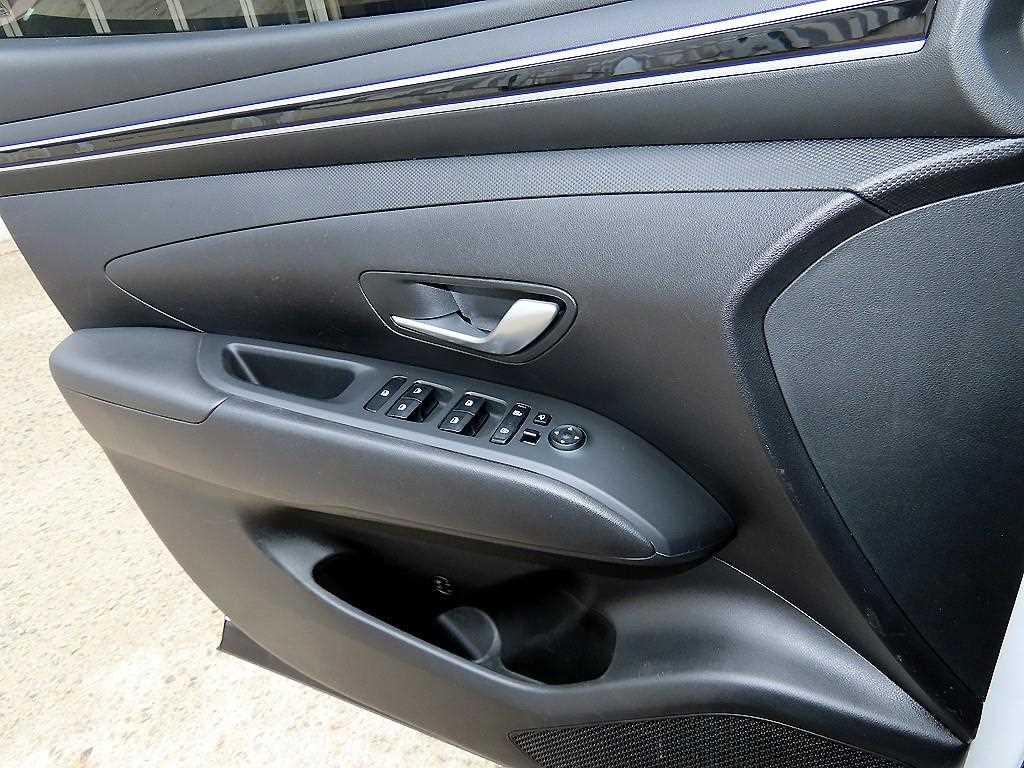 HYUNDAI Tucson - Vista 11