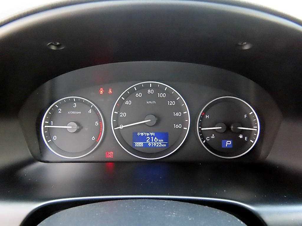 HYUNDAI Starex - Vista 10