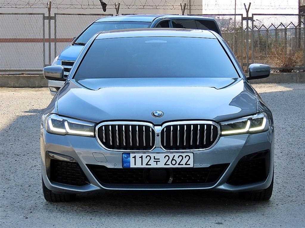 BMW 5 Series 2023 - Importación desde Corea - HF Imports Iquique - Foto 1