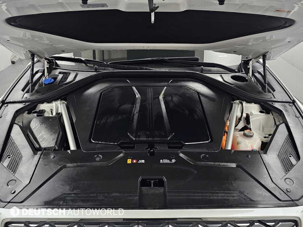 Genesis GV70 - Vista 6