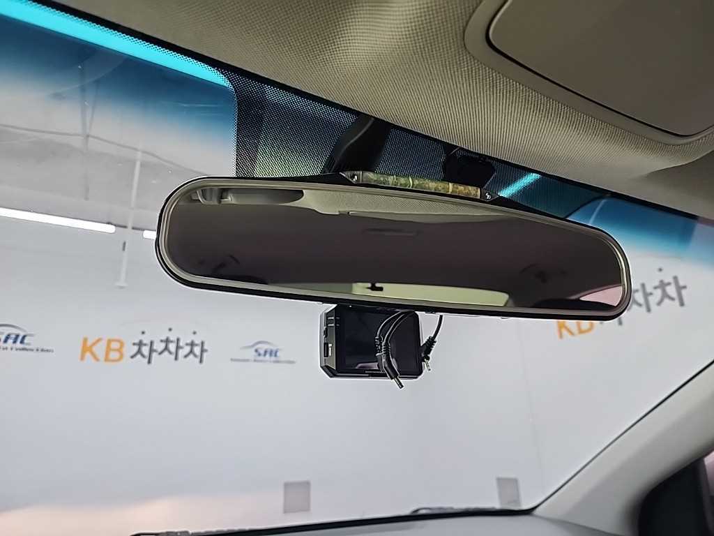 HYUNDAI Avante 2016 Gris - Importación desde Corea - HF Imports Iquique - Foto 17