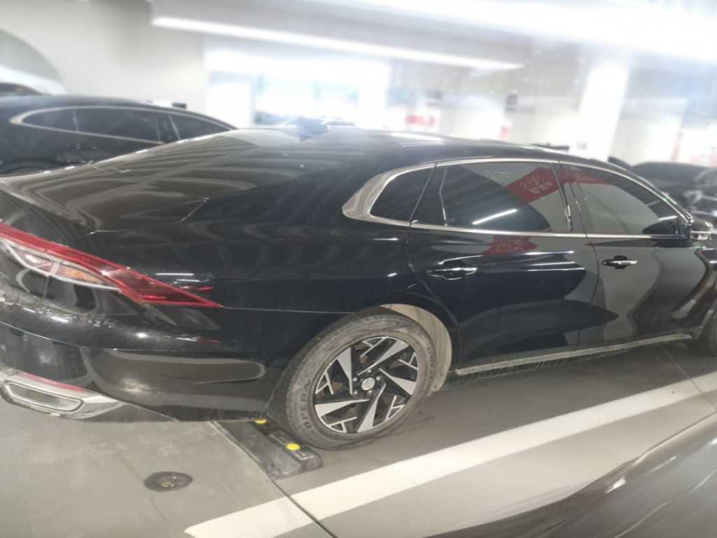 HYUNDAI Grandeur - Vista 4