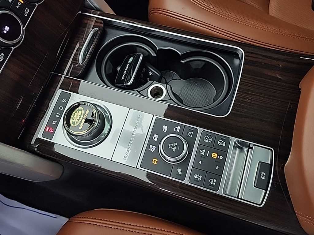 Land Rover Range Rover - Vista 8