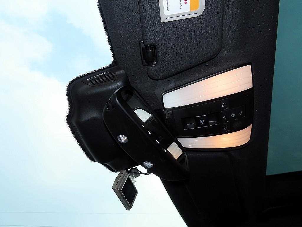 Mercedes Benz E class 2016 Negro - Importación desde Corea - HF Imports Iquique - Foto 15