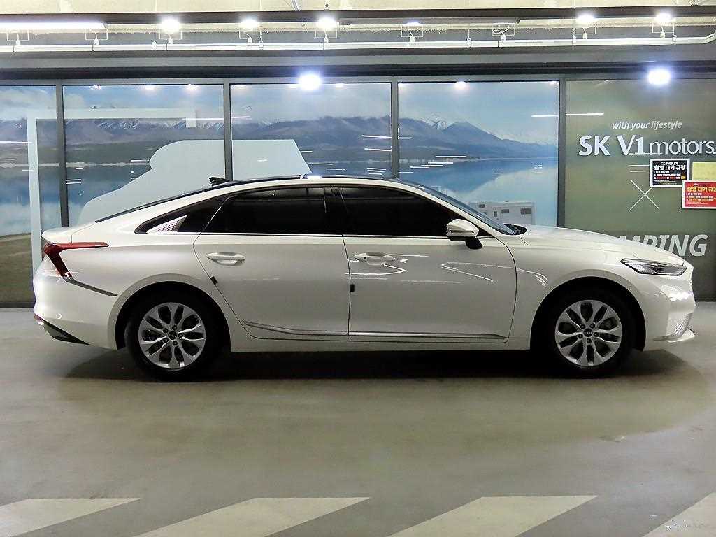 KIA K8 - Vista 3
