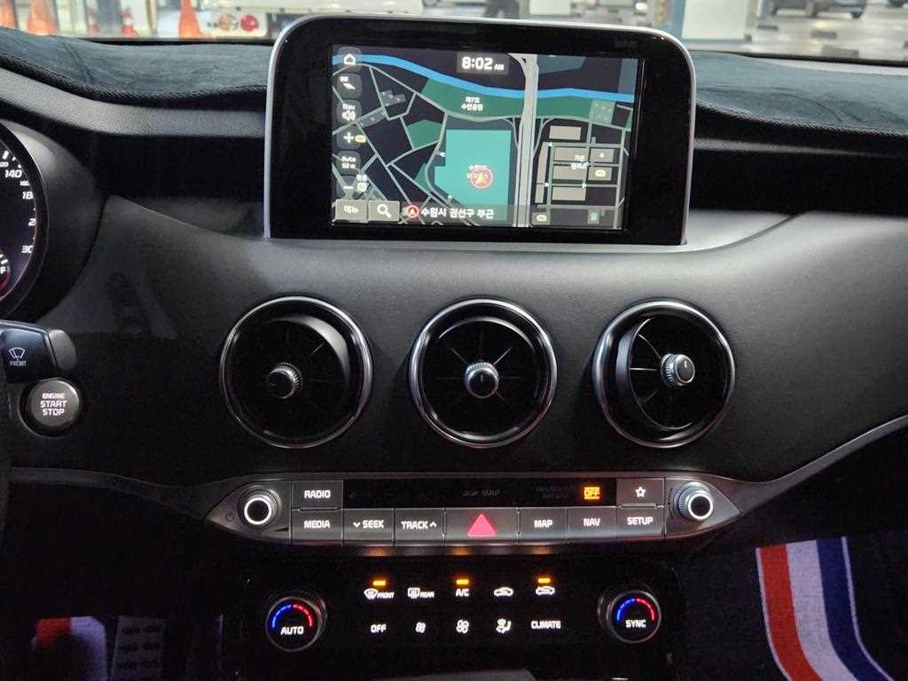 KIA Stinger - Vista 11