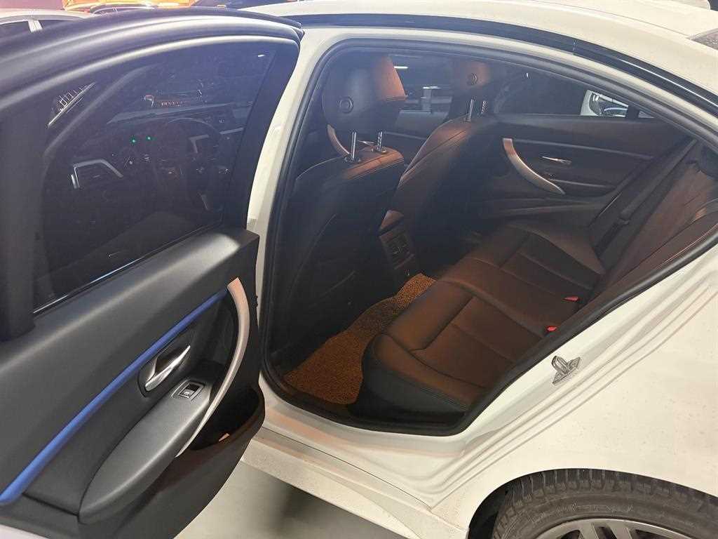 BMW 3 series - Vista 6