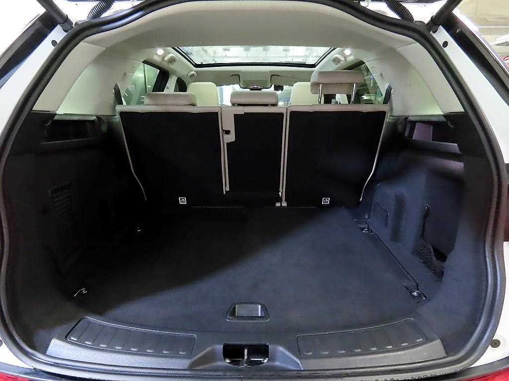 Land Rover Discovery Sports 2021 Blanco - Importación desde Corea - HF Imports Iquique - Foto 17