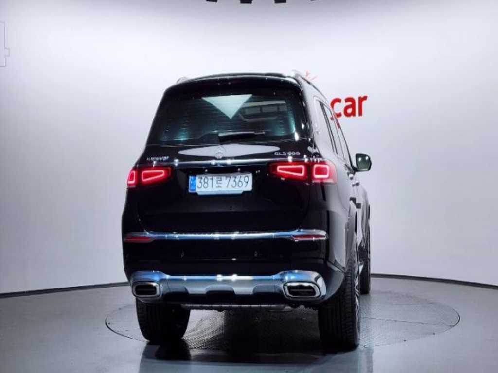 Mercedes Benz GLS Class - Vista 4