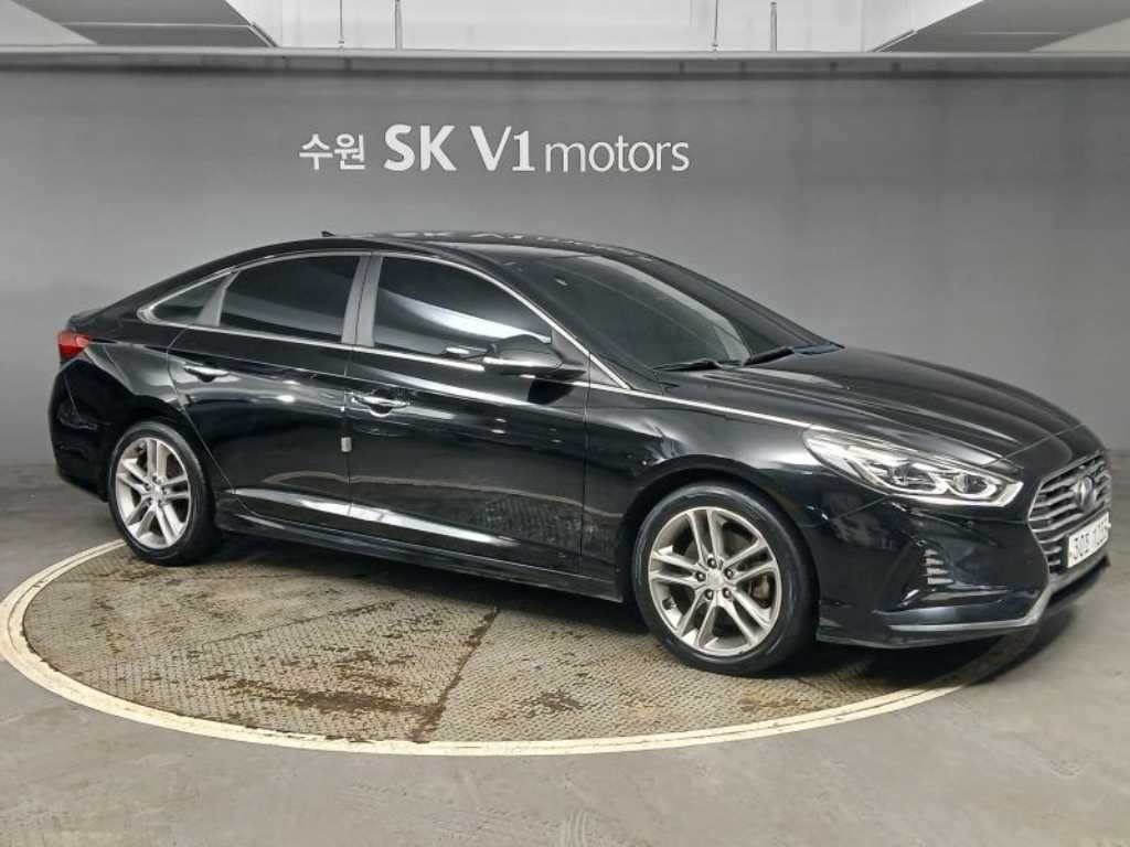 HYUNDAI Sonata - Vista 3