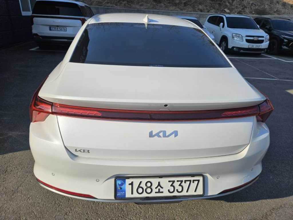 KIA K8 - Vista 4