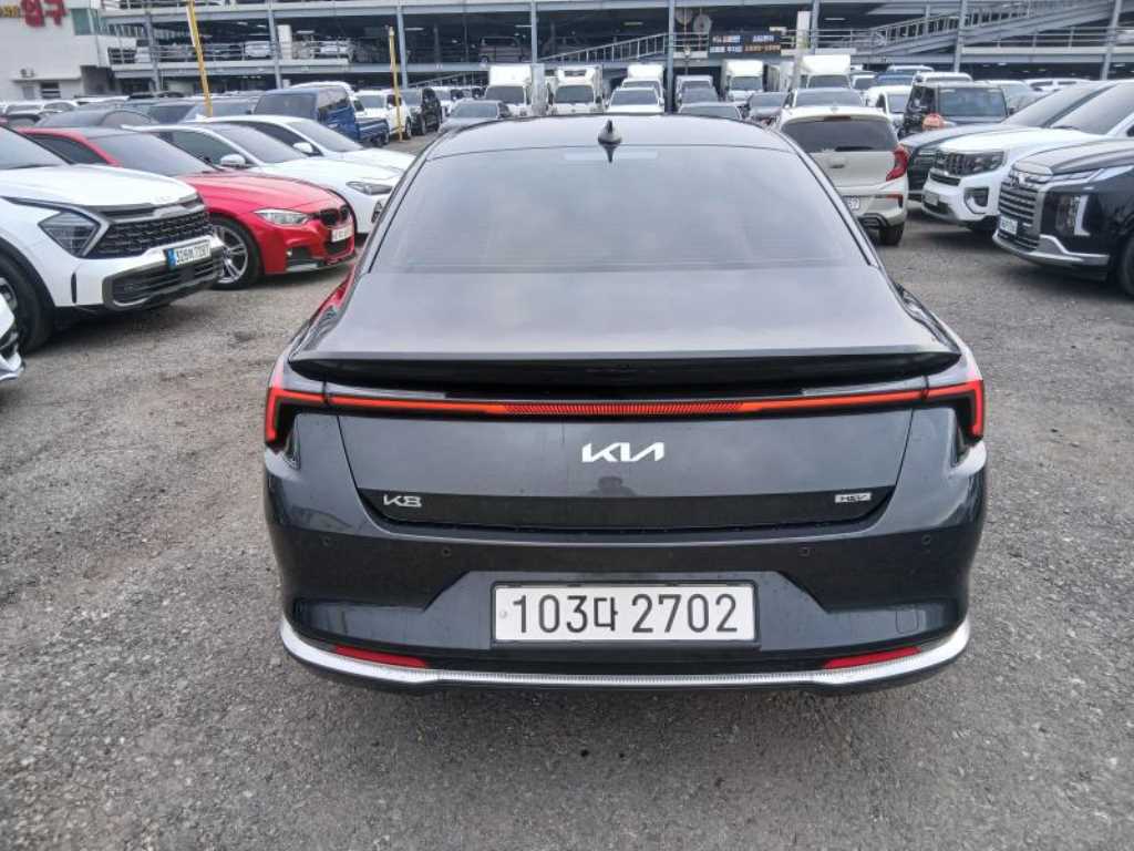 KIA K8 - Vista 3