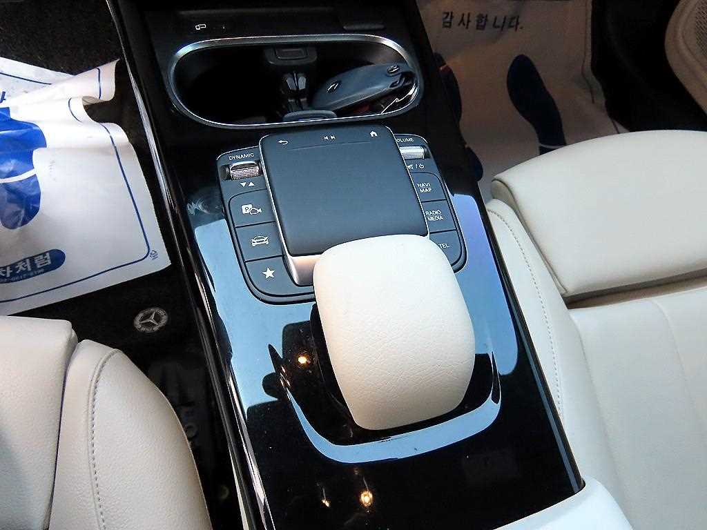 Mercedes Benz A Class - Vista 12