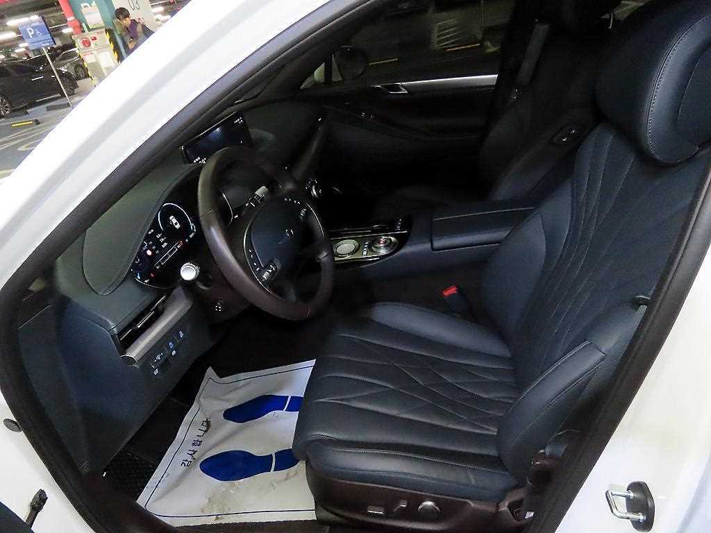 Genesis G80 - Vista 6