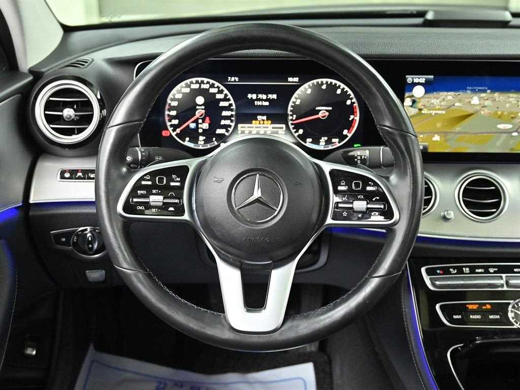 Mercedes Benz E class 2020 Negro - Importación desde Corea - HF Imports Iquique - Foto 13