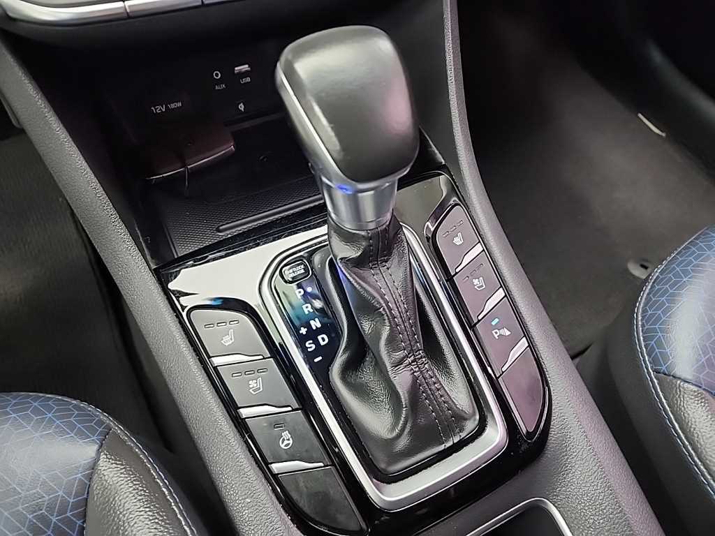 HYUNDAI Ioniq - Vista 8